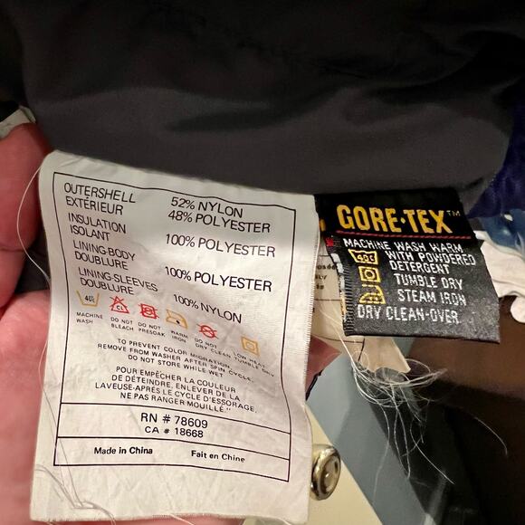 Couloir Gore-Tex Ski Jacket Mens Size 40 Vintage Loaded w/ Features Black & Blue - Picture 10 of 14